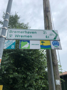 Weser Radweg Wegweiser Entfernung